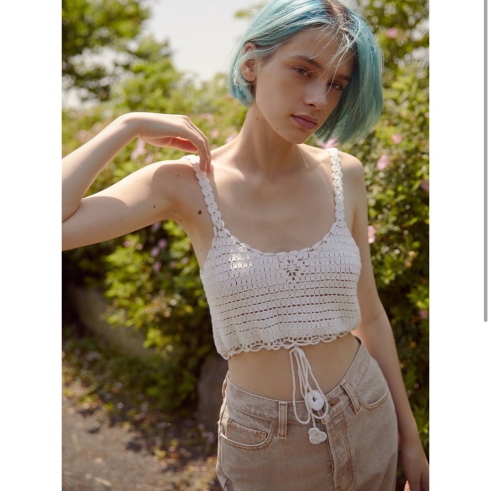 Crochet cropped cami urban outfitters